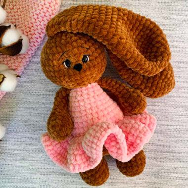 Coniglio di peluche Mila PDF Amigurumi Schema Gratis (1)