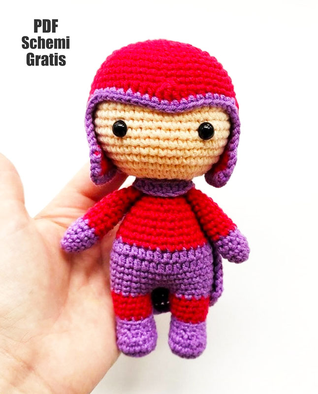 Magneto Bambola Amigurumi PDF Schema Gratis (3)