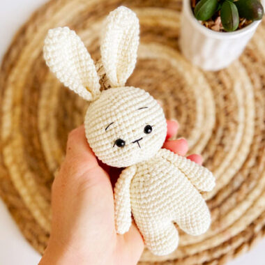 Coniglio Principiante Elio Amigurumi PDF Gratis (1)
