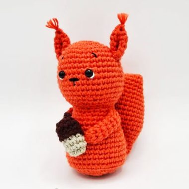 Scoiattolo rosso Amigurumi PDF Schema Gratis (2)
