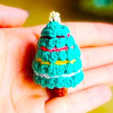 Albero di Natale Portachiavi all'uncinetto Schema (2)